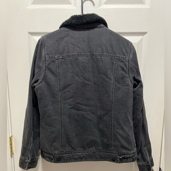 Old Navy Boyfriend Jean Jacket Black Denim Metal Button Sherpa Lined Women Sz M - Picture 6 of 9